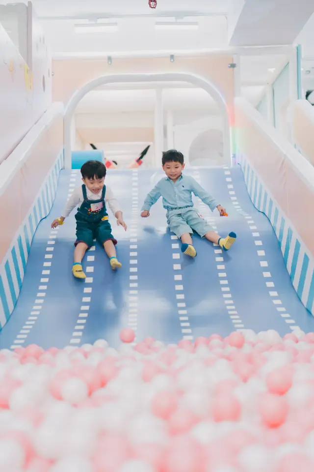 Kid Station Playhouse